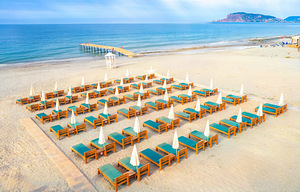 MICHELL HOTEL & SPA (5 фото из 10)