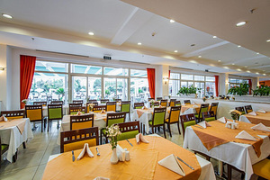 ZENA RESORT HOTEL (6 foto / 10)
