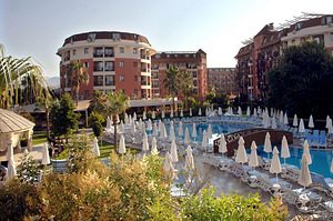 PALMERAS BEACH HOTEL (3 foto / 10)