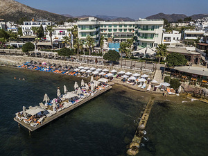 DRAGUT POINT SOUTH (2 foto / 10)