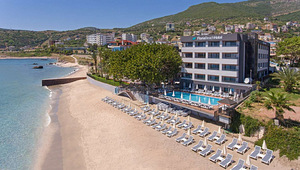 FLORIA BEACH (1 foto / 10)