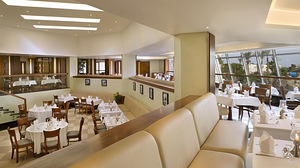 DOUBLE TREE BY HILTON SHARKS BAY MOUNTAIN SIDE (9 foto / 10)