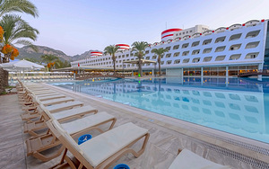 TRANS ATLANTIK HOTEL (EX.QUEEN ELIZABET) (3 foto / 10)
