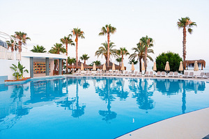 OZ HOTELS INCEKUM BEACH RESORT (2 foto / 10)
