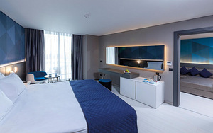 BOSPHORUS SORGUN HOTEL (2 foto / 12)
