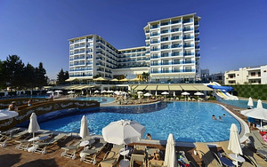 AZURA DELUXE RESORT & SPA (3 foto / 10)