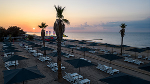 ADORA HOTEL & RESORT (1 foto / 16)