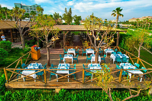 ROYAL ATLANTIS SPA AND RESORT (9 foto / 10)