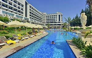 SEADEN VALENTINE RESORT & SPA (1 foto / 10)