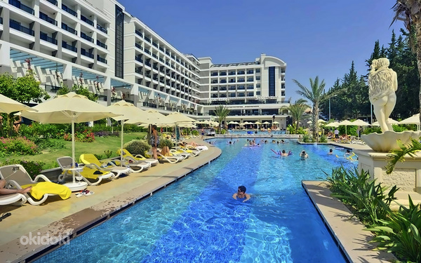 SEADEN VALENTINE RESORT & SPA