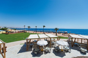 AMPHORAS BEACH HOTEL (8 foto / 10)