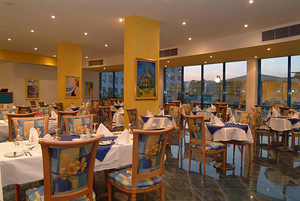 AMARINA STAR RESORT & AQUA PARK (EX.RAOUF HOTEL STAR) (4 foto / 7)