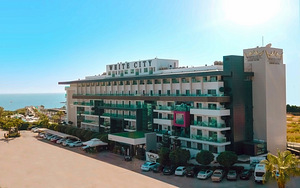 WHITE CITY RESORT (2 foto / 10)