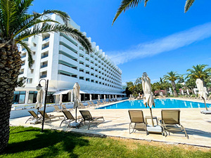 CLUB BEYY RESORT HOTEL (4 foto / 10)