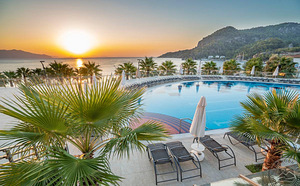 TURAN PRINCE HOTEL (1 foto / 10)