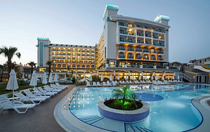 LUNA BLANCA RESORT & SPA (2 foto / 10)