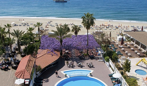 AZKA HOTEL (4 фото из 11)