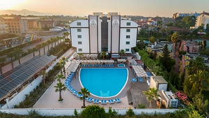 ORFEUS QUEEN SPA (4 foto / 10)