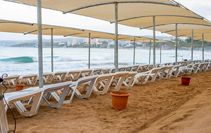 ARMAS GREEN FUGLA BEACH (8 foto / 10)