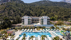 DOSINIA LUXURY RESORT (1 foto / 10)
