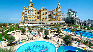 ROYAL HOLIDAY PALACE (1 foto / 10)