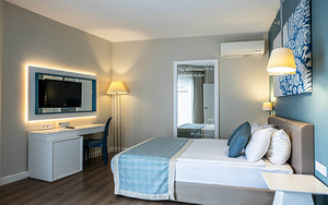 SEASHELL RESORT & SPA (10 фото из 26)
