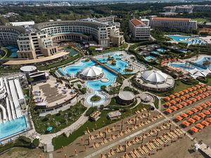 KAYA PALAZZO GOLF RESORT (2 foto / 10)