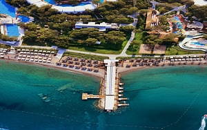 RIXOS SUNGATE – THE LAND OF LEGENDS FREE ACCESS (3 foto / 10)