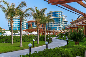 BAIA LARA HOTEL (2 фото из 10)