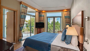 CALISTA LUXURY RESORT (2 foto / 10)