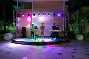 CRYSTAL CLUB WORLD OF COLOURS RESORT & SPA (10 foto / 10)