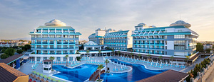 SENSITIVE PREMIUM RESORT & SPA (1 фото из 10)