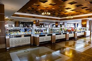 UTOPIA WORLD HOTEL (10 фото из 10)