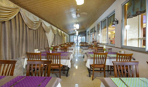 ALAADDIN BEACH HOTEL (6 foto / 10)