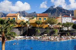 GF HOTEL ISABEL (2 foto / 10)