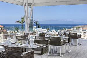 ROYAL HIDEAWAY CORALES SUITES (10 foto / 10)