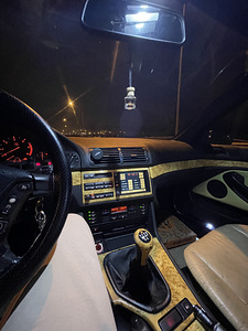 BMW 530d (2 фото из 7)