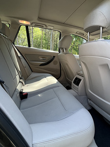 M:BMW 320D 135kw panoraam keyless (7 foto / 12)