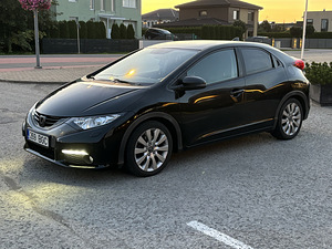 Honda civic 2012 (1 foto / 15)