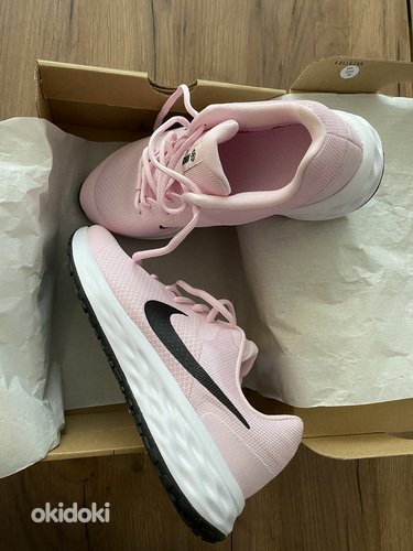 Новые кроссовки Nike 40nr (фото #4)