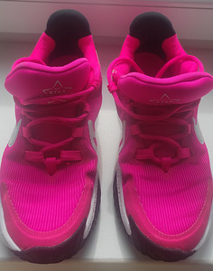 Nike tossud tüdrukule s.36 (2 foto / 5)