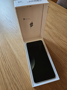 Müüdud.Samsung S21FE 5G 128GB 6GB UUS, Pakendis,Garantii (2 foto / 4)
