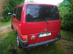 Volkswagen multivan (2 foto / 5)
