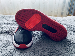 Nike tossud, suurus 40 (4 foto / 4)