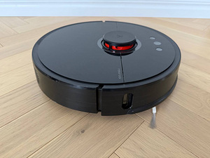 Робот-пылесос Xiaomi Mi Roborock S5 (7 фото из 10)