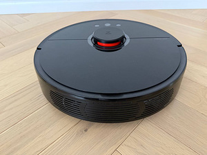 Робот-пылесос Xiaomi Mi Roborock S5 (8 фото из 10)