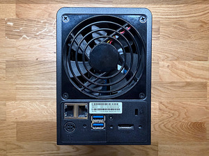 Synology DiskStation DS715 NAS võrgukettaserver (3 foto / 10)