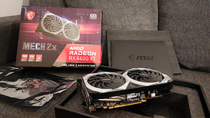 AMD Radeon RX 6600 XT (2 foto / 3)