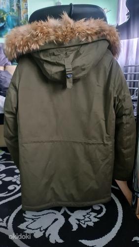 Зимняя куртка размер М. (фото #4)