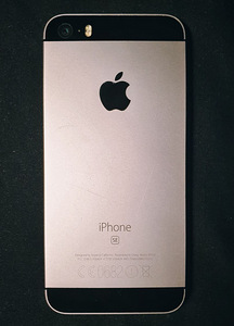 iPhone SE Space Gray 32 GB 2016 (2 фото из 3)